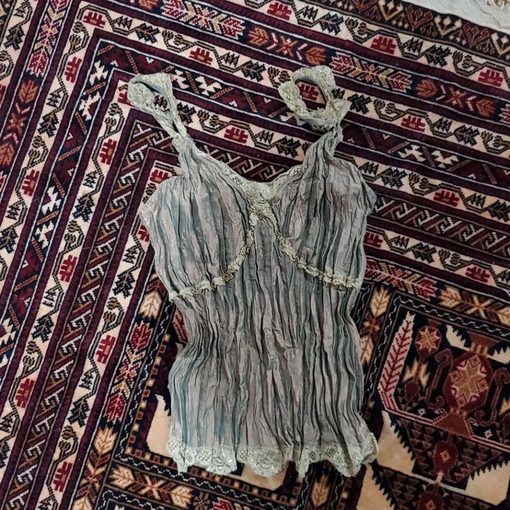 Top + Skirt - Picture 3 of 9